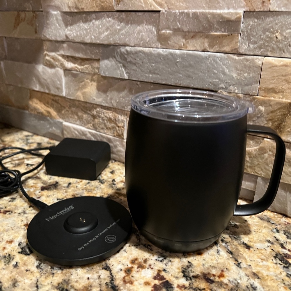Nextmug - Temperature-Controlled, Self-Heating Coffee Mug (14 oz.) Black